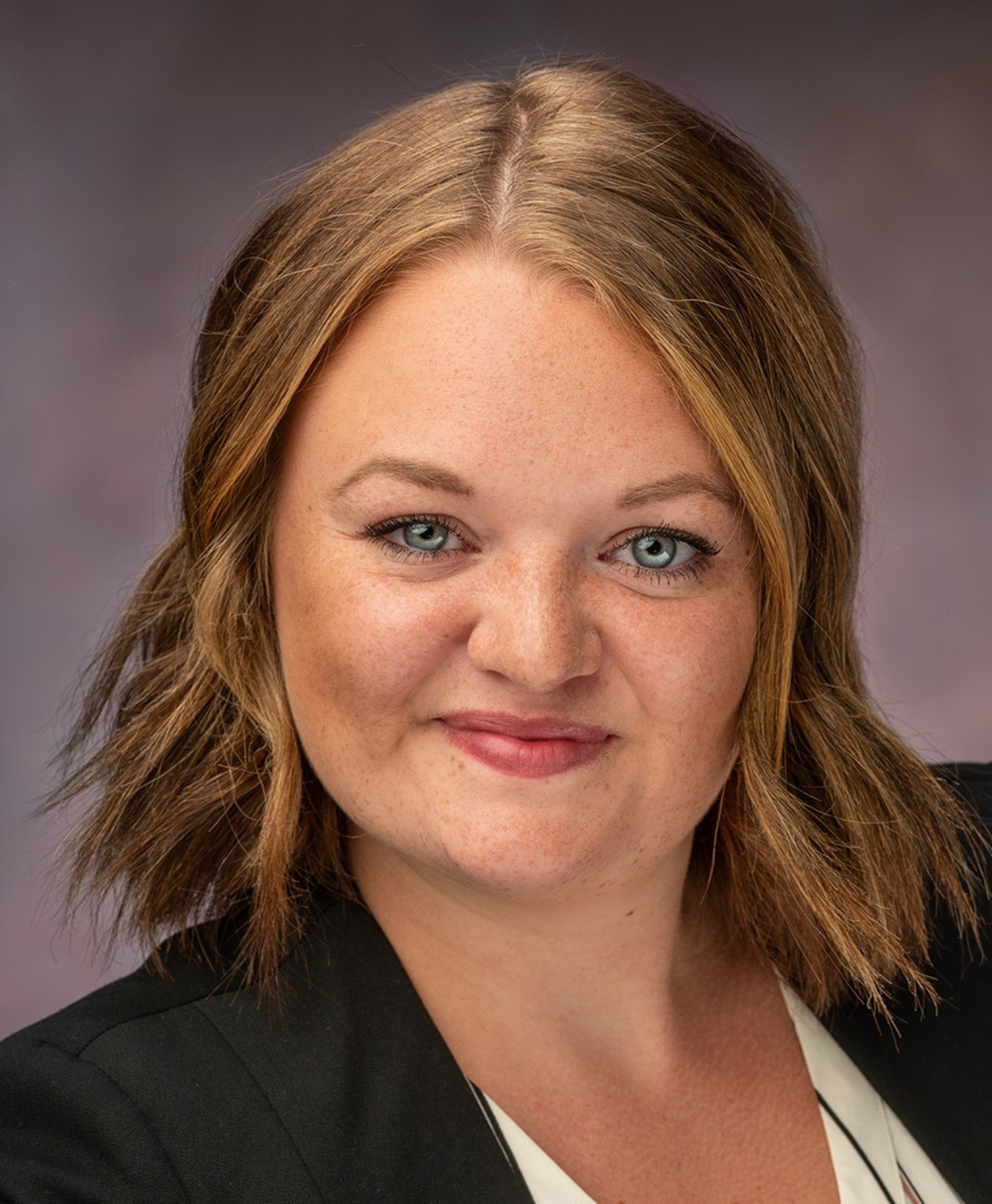 Krissy Headshot
